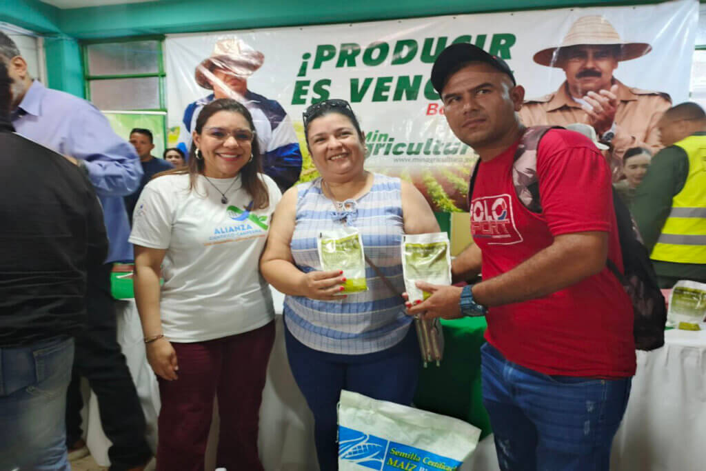 Productores del estado Barinas reciben semillas biotecnológicas