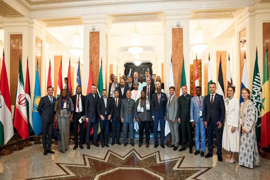 IV Cumbre Mundial de la Juventud en Rusia aborda uso de herramientas tecnológicas y la IA en la educación