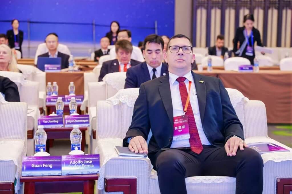 Participación de Venezuela en taller sobre exploración lunar y espacio profundo en China fortalece el desarrollo tecnológico