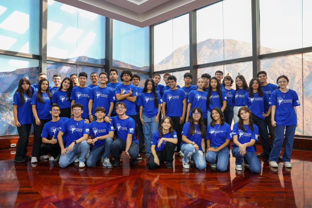 Semilleros Científico participa en jornada clasificatoria de la Olimpiada Mundial de Jóvenes Físicos 2025
