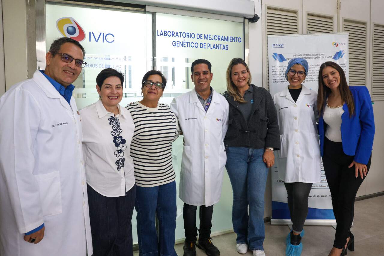 En este momento estás viendo Ministra Gabriela Jiménez resalta labor del IVIC en la formación científica y desarrollo agroalimentario nacional