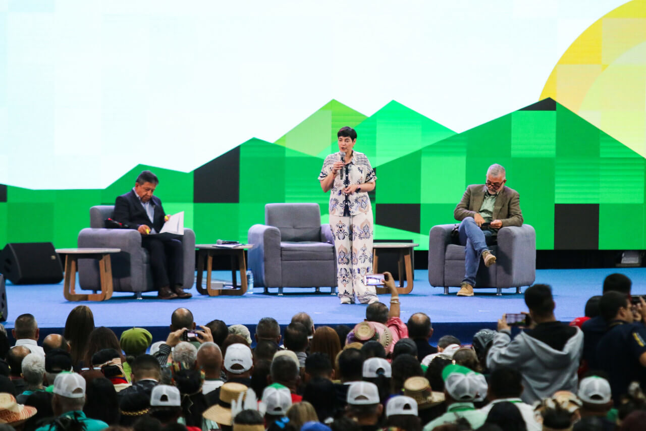 Lee más sobre el artículo Vicepresidenta sectorial Gabriela Jiménez Ramírez: No podemos caer en engaños anteriores de la falsa revolución verde