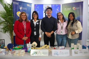 Lee más sobre el artículo Mincyt presenta innovadores proyectos en Jornada Científica de Salud 2025