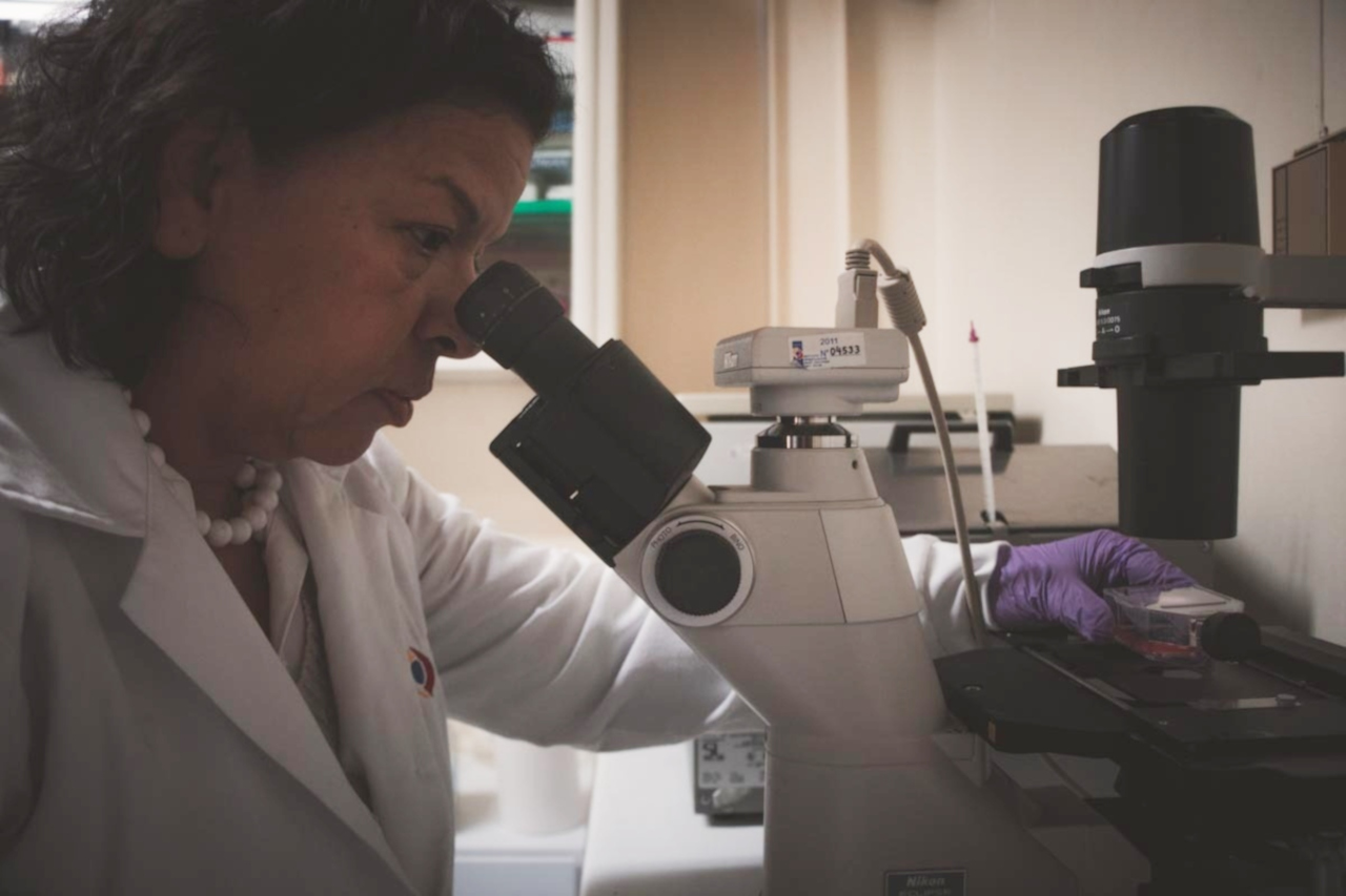 Lee más sobre el artículo Dra. Luz Thomas: La leche materna es un tejido vivo