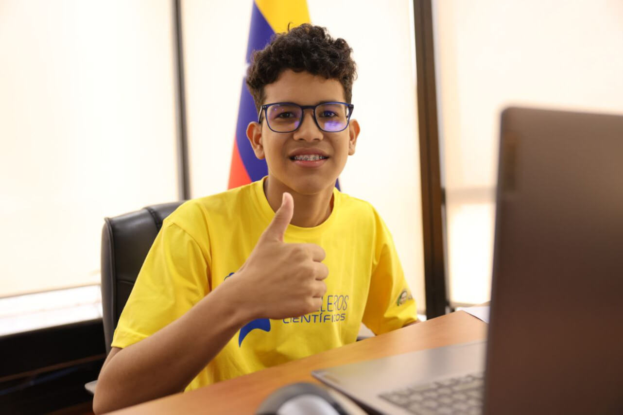Lee más sobre el artículo Venezuela celebra triunfo de los Semilleros Científicos en dos nuevas olimpiadas internacionales