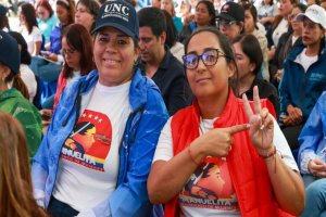 Lee más sobre el artículo Mujeres de las Ciencias y las Tecnologías llaman a la unidad en defensa de la soberanía