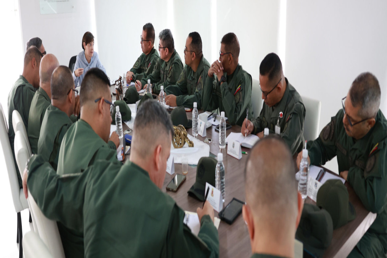 Lee más sobre el artículo Afinan agenda para funcionamiento del Centro Nacional de Defensa y Seguridad Cibernética