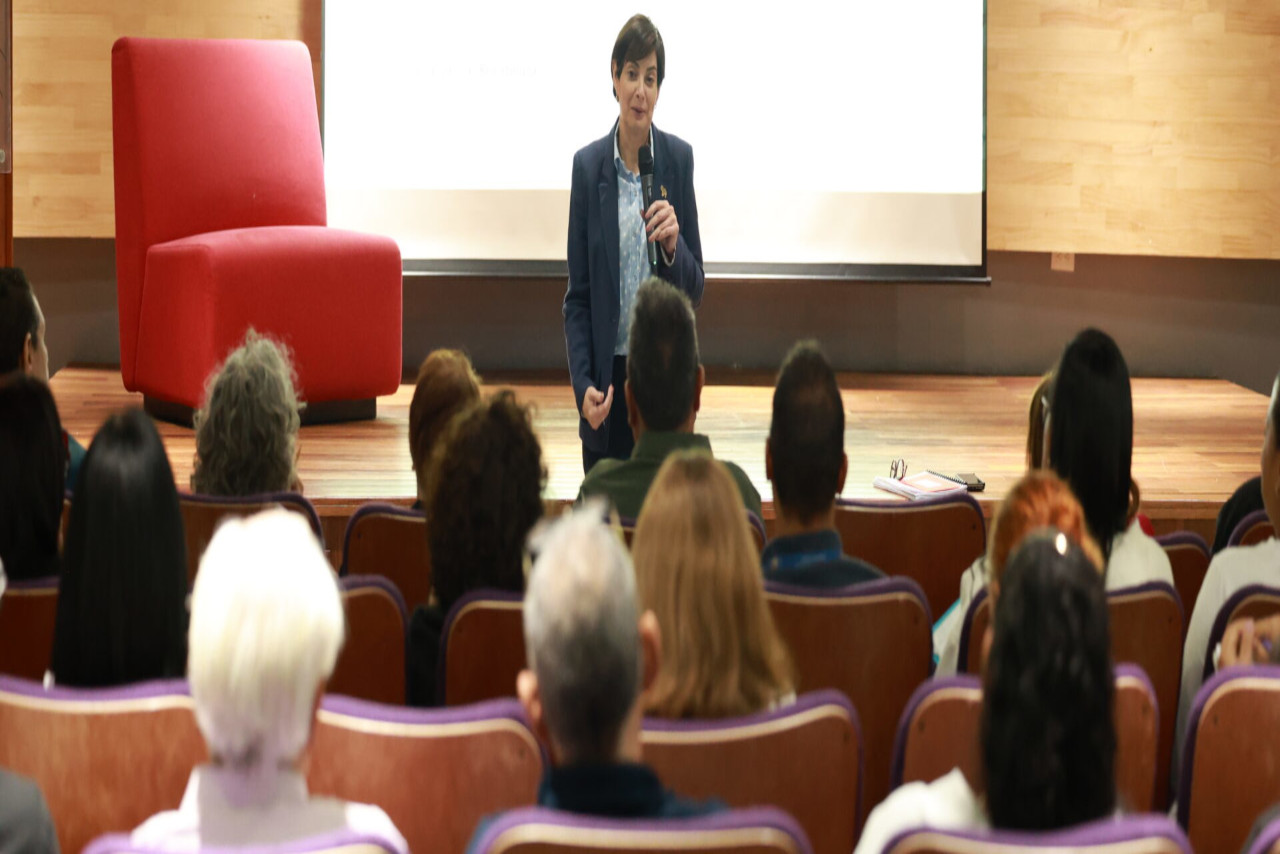 Lee más sobre el artículo Inaugurado Programa Nacional de Formación Avanzada en Bioética