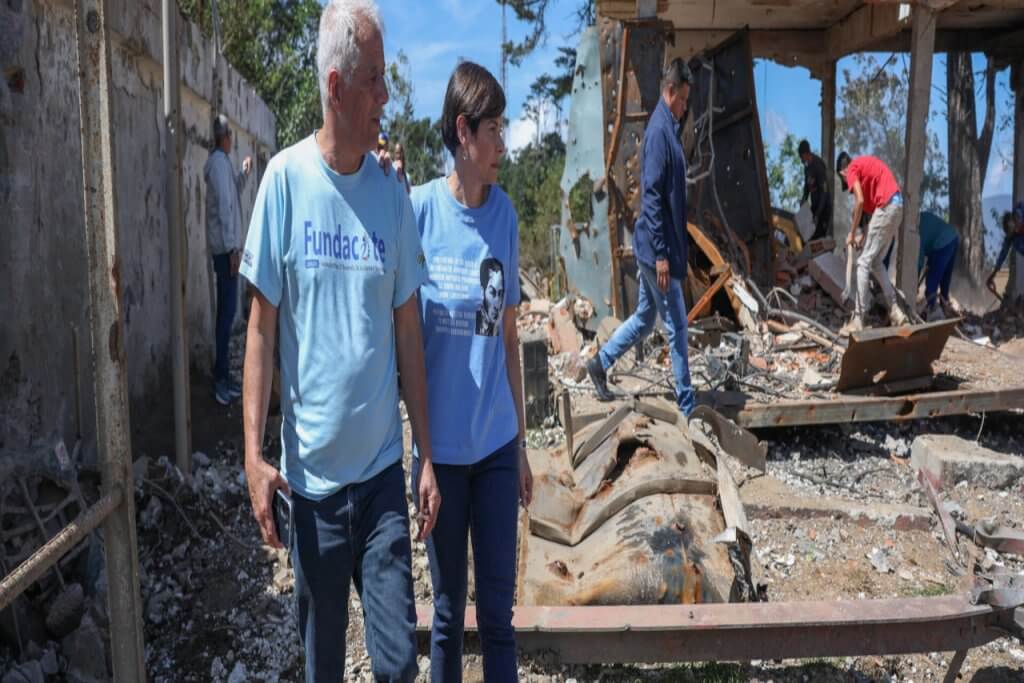 Inician trabajos de reconstrucción en centros de investigación del IVIC destruidos por el bombardeo