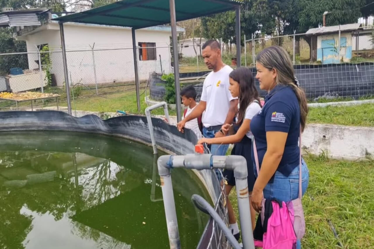Lee más sobre el artículo Fortalecen capacidades tecnológicas de jóvenes investigadores en Yaracuy